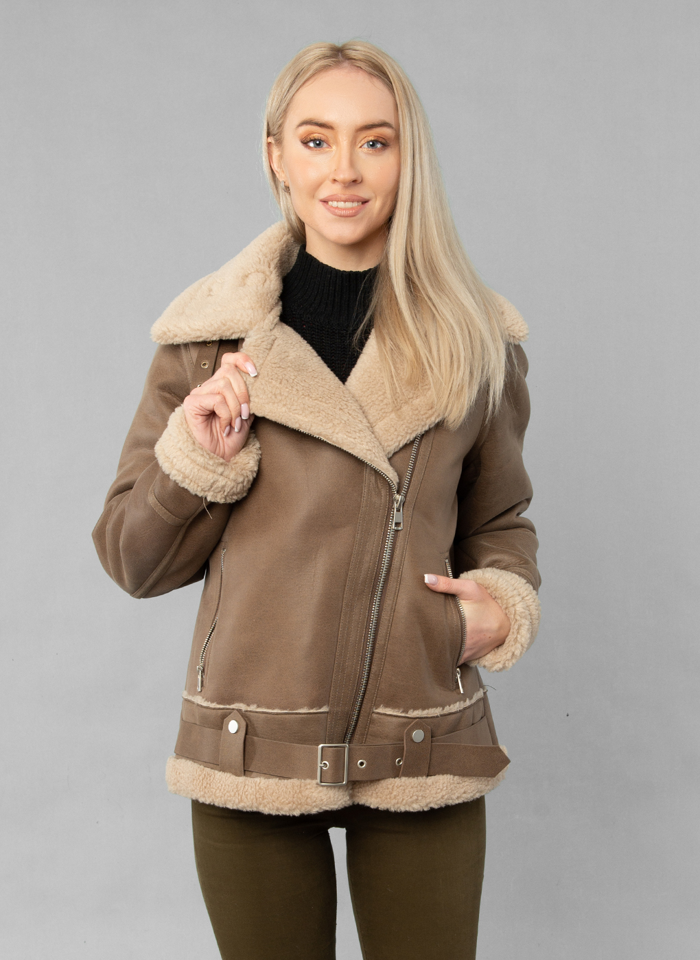 

Дубленка женская Каляев 56160 коричневая 46 RU, 56160