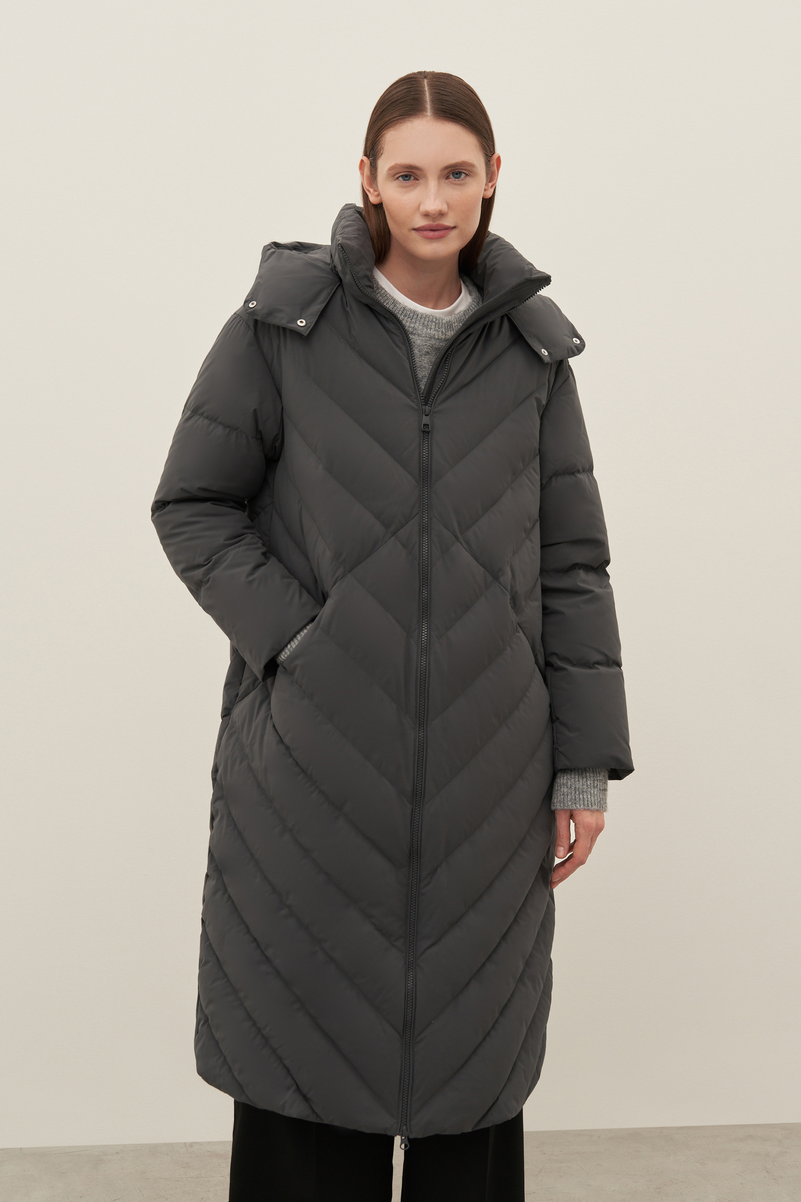 Пуховик-пальто женский Finn Flare FAD110101 серый L