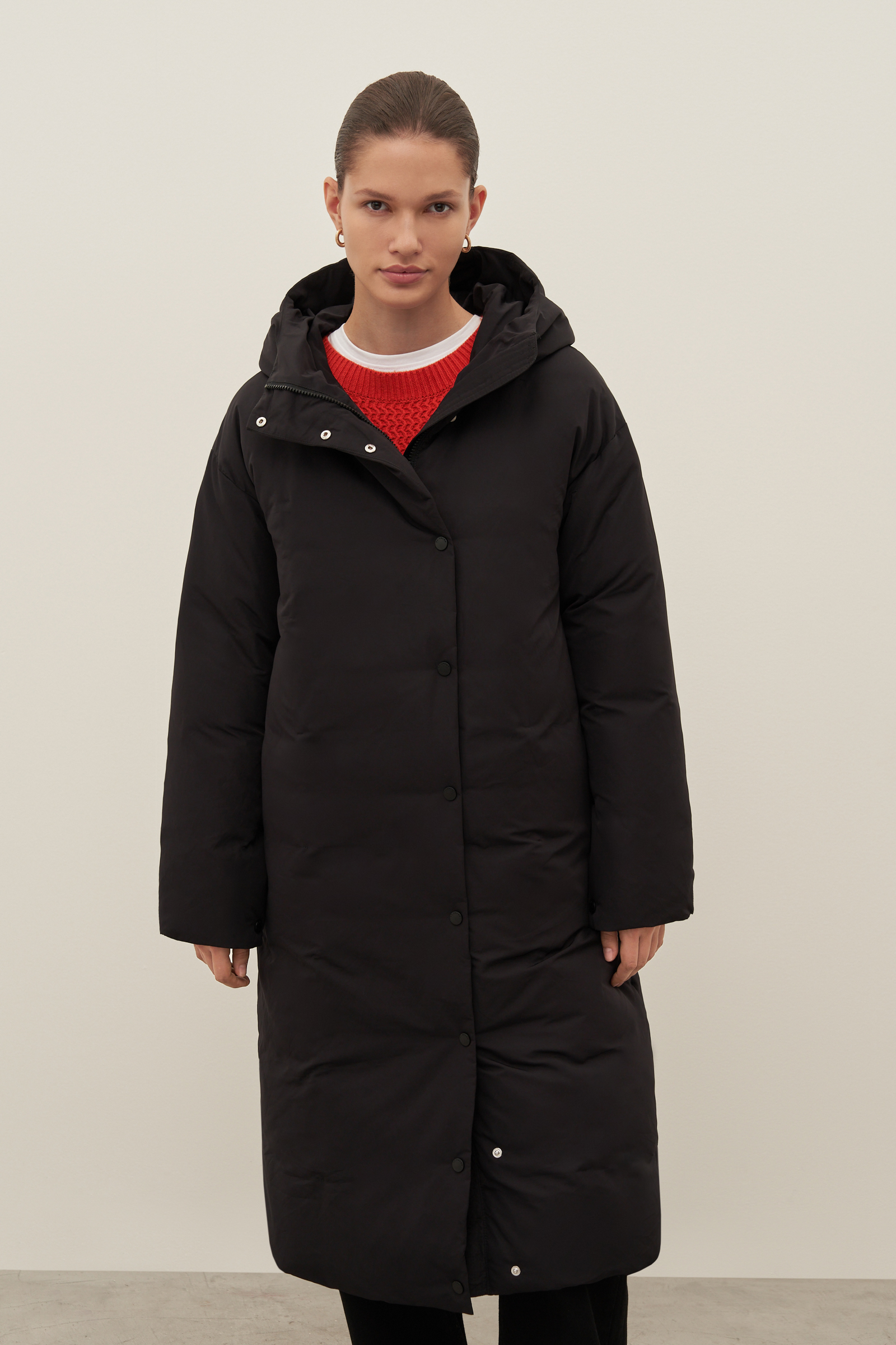 

Пуховик женский Finn Flare FAD11015 черный L, FAD11015
