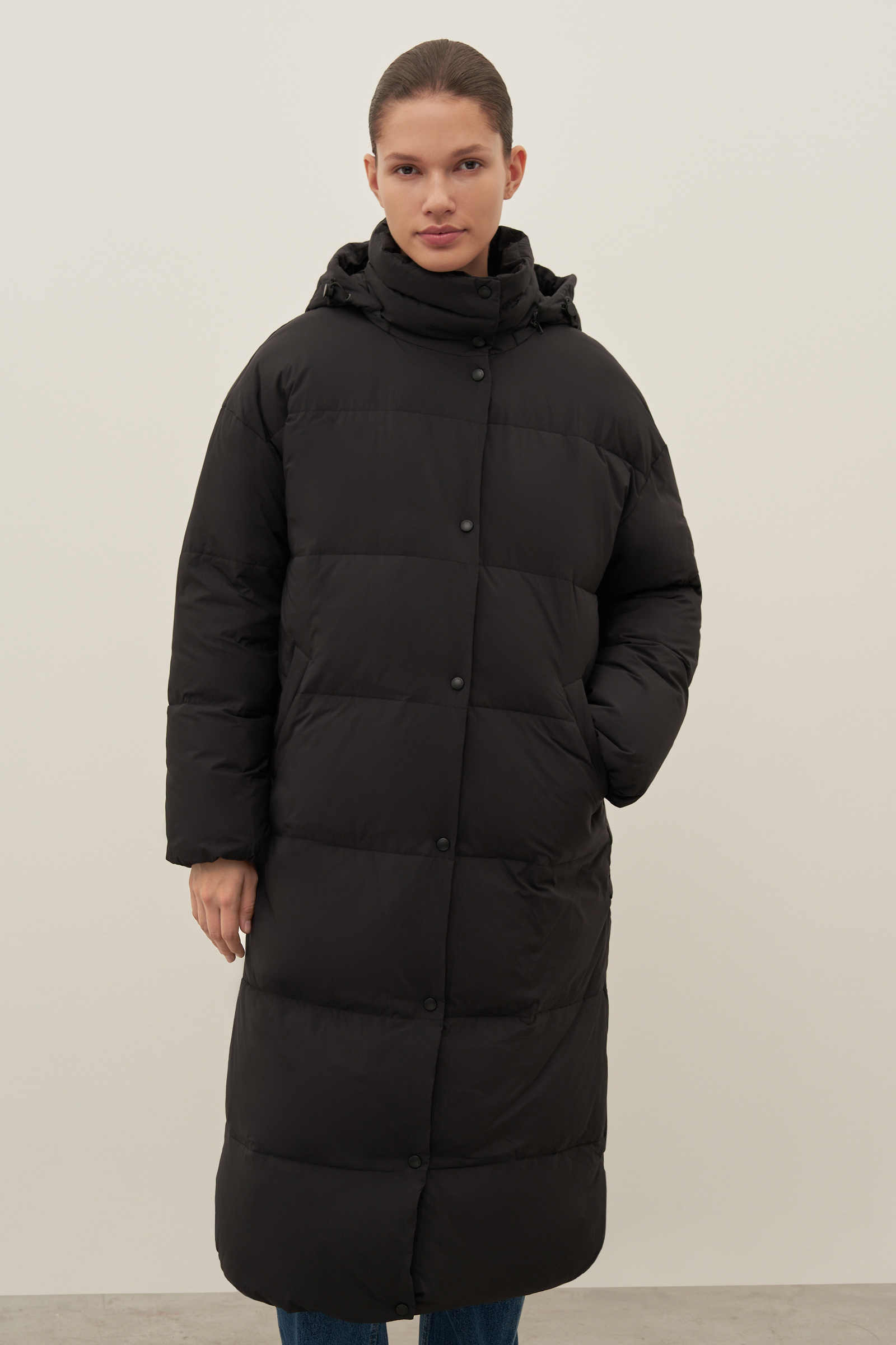 

Пуховик женский Finn Flare FAD11098 черный M, FAD11098