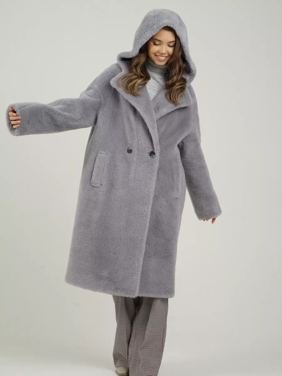 

Шуба женская SilverFox 2244 серая 40 RU, Серый, 2244