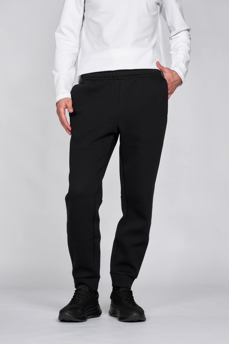 

Спортивные брюки мужские Anta 852417306 Training A-STRETCHY SHAPE черные 2XL, Черный, 852417306 Training A-STRETCHY SHAPE