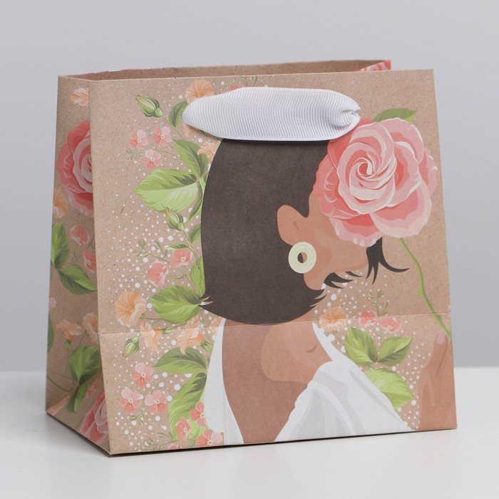 

Пакет крафтовый квадратный «Lovely», 14 × 14 × 9 см, Коллекция упаковки Girl style