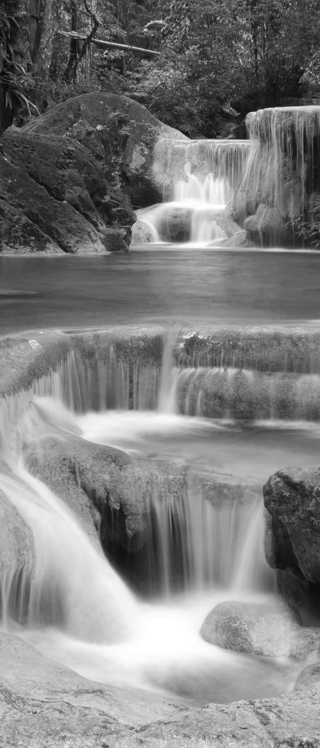 фото Самоклеющиеся фотообои "тайский водопад", 90x210 см, эффект черно-белый фотообои.рф