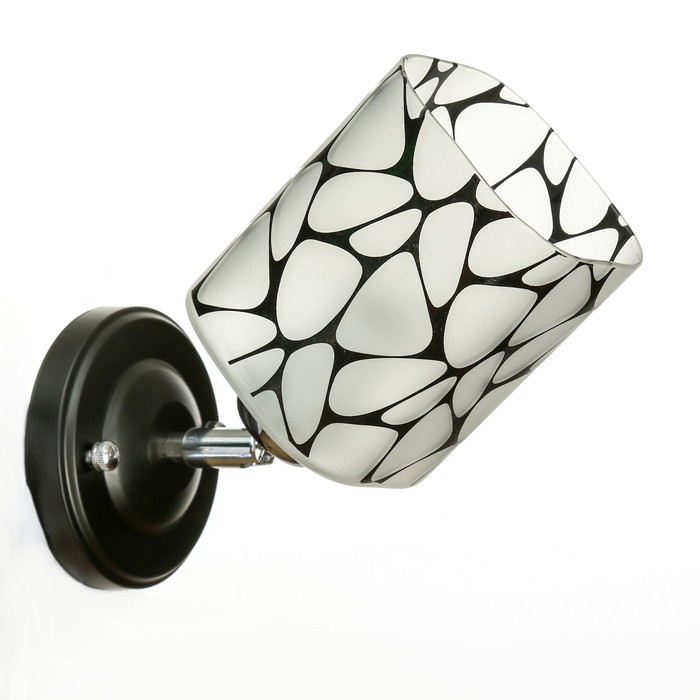 

Бра "Берта" 1х60Вт E27 черный - хром