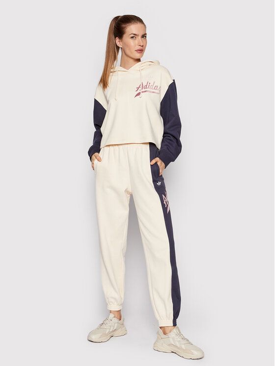 

Худи женское Adidas 0000209244564 бежевое 42 EU, Бежевый, 0000209244564