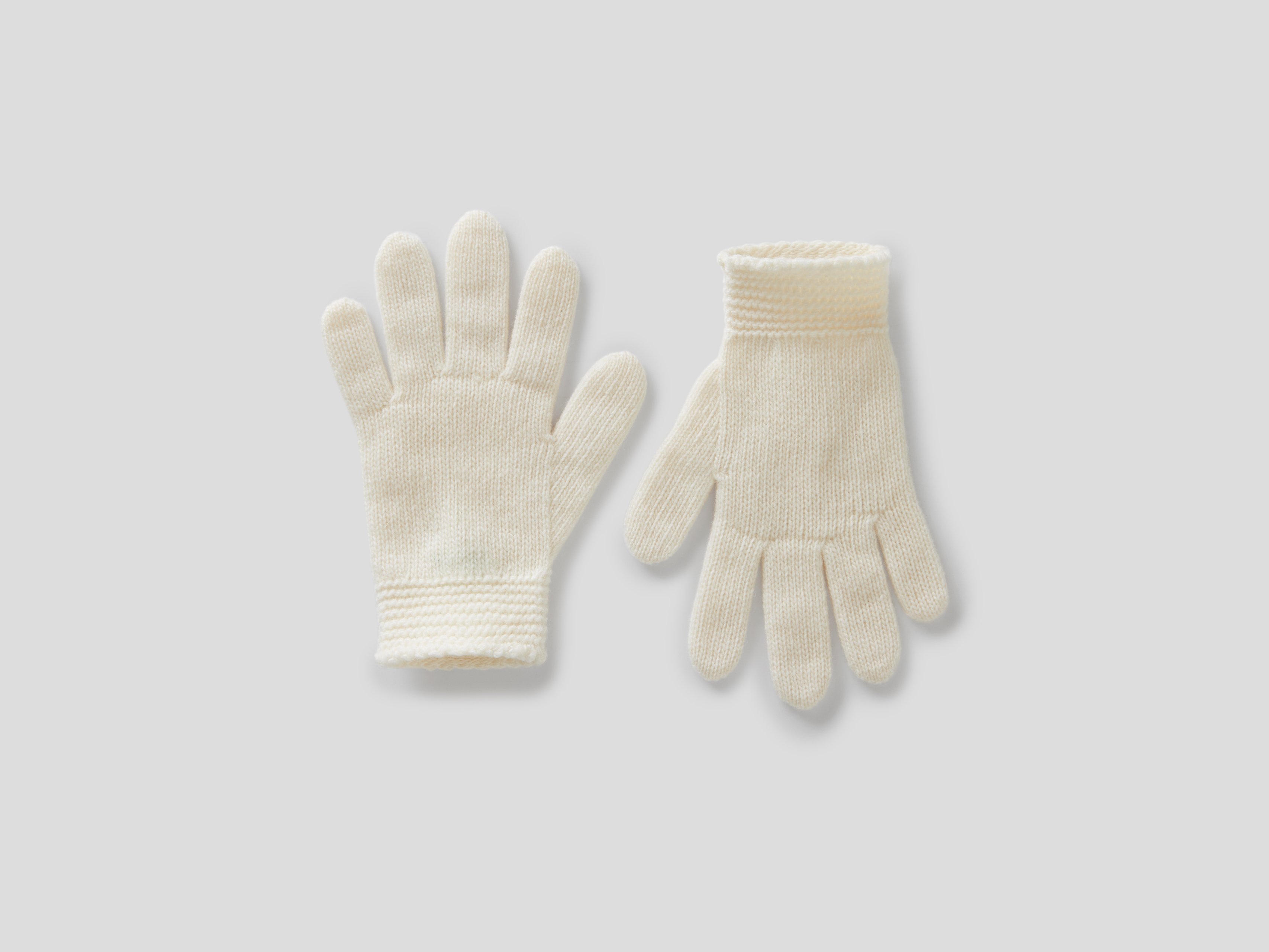 фото Перчатки для мальчиков benetton цв. бежевый р.98 united colors of benetton