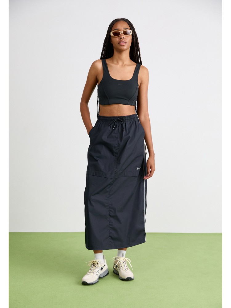 

Кроссовки женские Nike NI111A1DZ белые 36.5 EU, Белый, NI111A1DZ