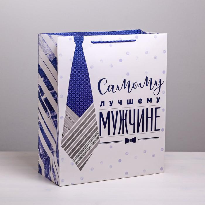

Пакет ламинированный вертикальный «Самому лучшему мужчине», XL 40  49  19 см, Белый, Коллекция упаковки "Мужская"