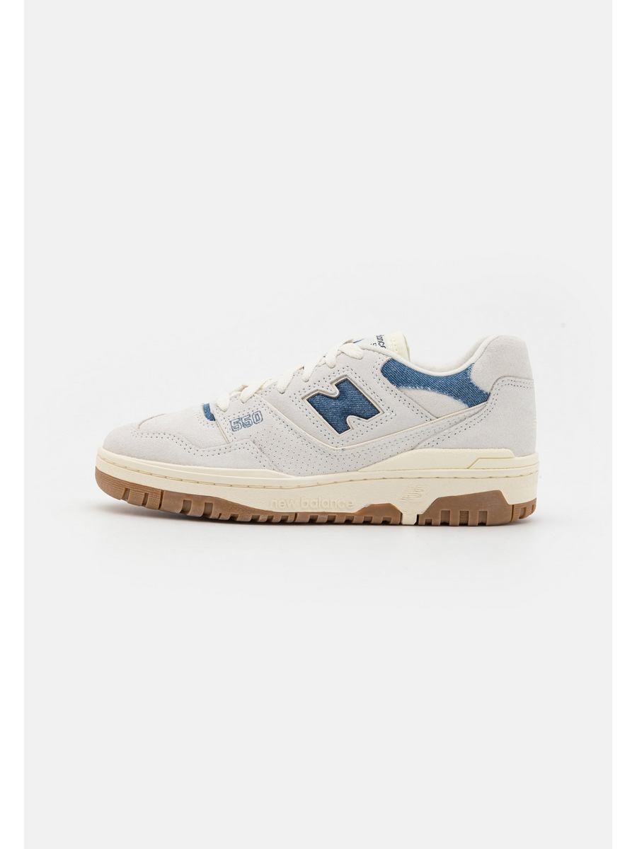 

Кроссовки женские New Balance NB 550 белые 36 EU, Белый, NB 550