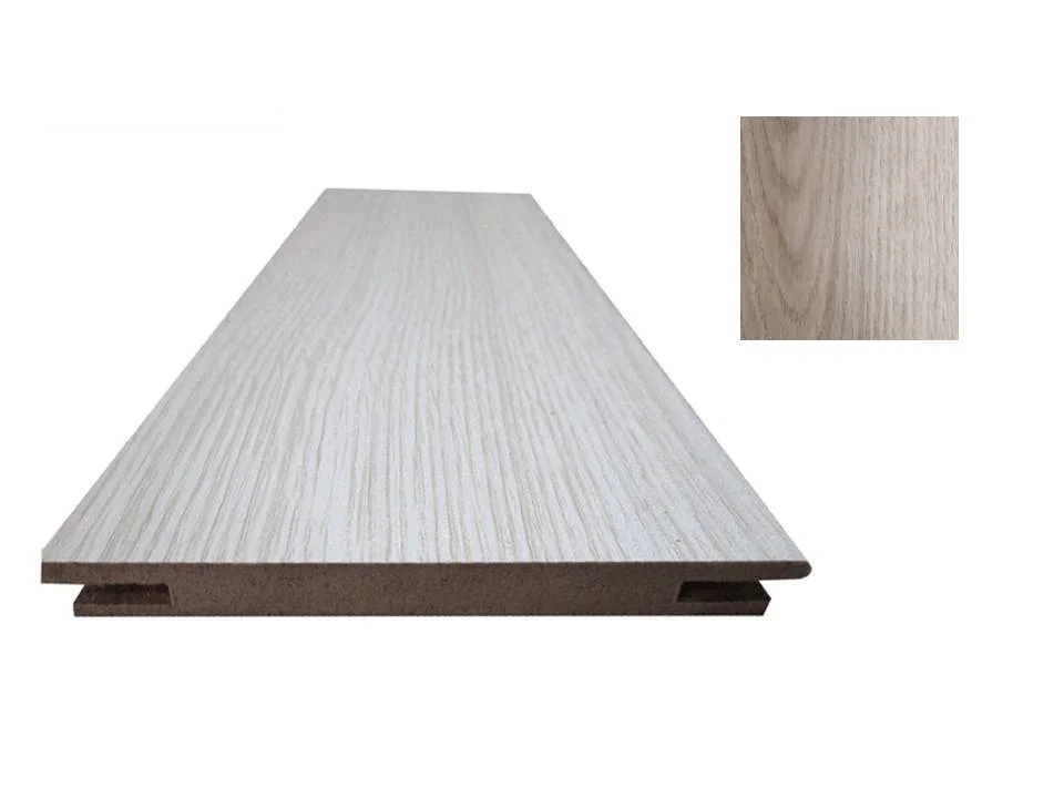 

Добор ТЕРРИ телескопический 2 паза дуб натуральный 10х100х2070