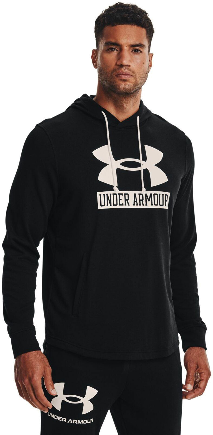 

Толстовка мужская Under Armour 1370390-001 черная SM, Черный, 1370390-001
