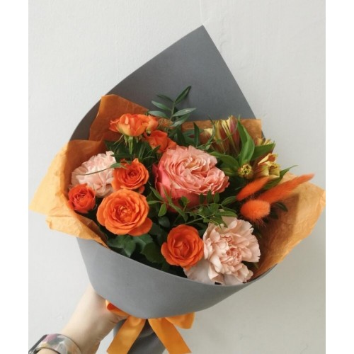 

Букет Vornikov Bouquets Летняя ночь, Букет с розами
