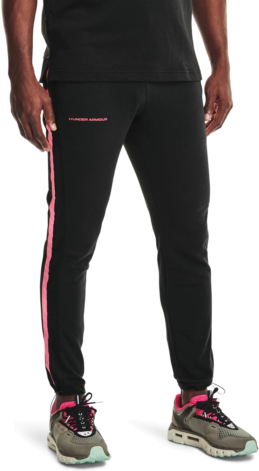 

Спортивные брюки мужские Under Armour 1361638-001 черные XS, Черный, 1361638-001