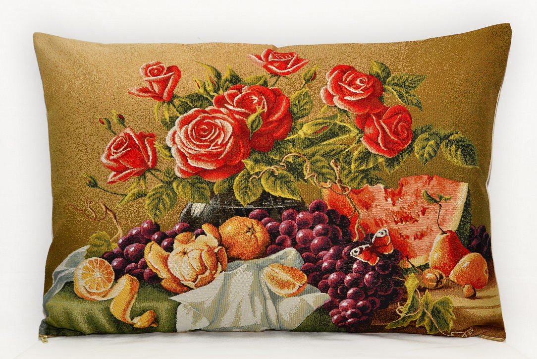фото Подушка декоративная гобеленовая 45х63 "натюрморт с розами" студия текстильного дизайна