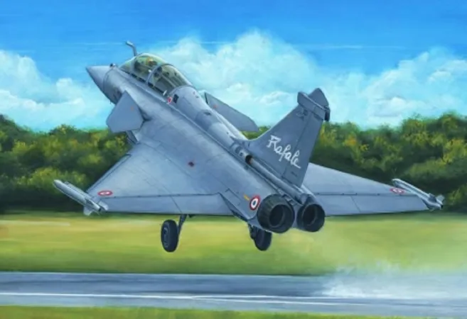 Сборная модель HobbyBoss 1/48 Самолет France Rafale B Fighter 80317