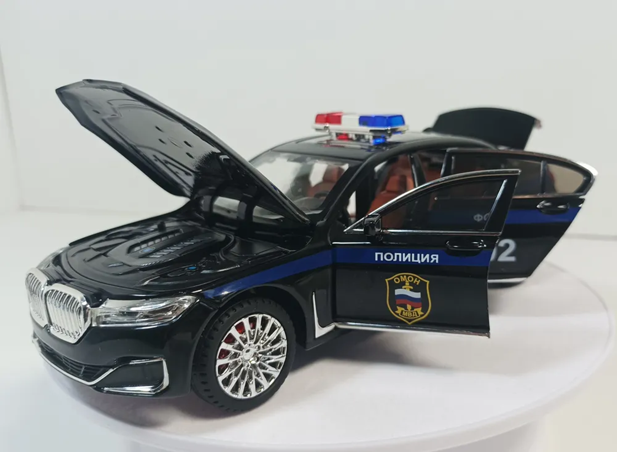 Машинка металлическая полиция с мигалками КарандашоФФ bmw 7 черная 21 см