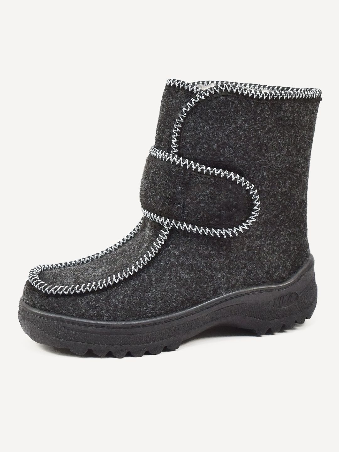 Валенки женские Linesto 1016ч черные 42 RU