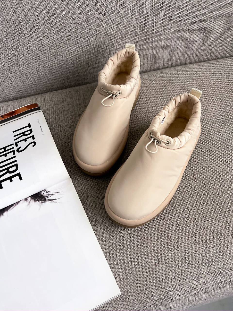 

Дутики женские NoBrand JUB-1 бежевые 36 RU, Бежевый, JUB-1