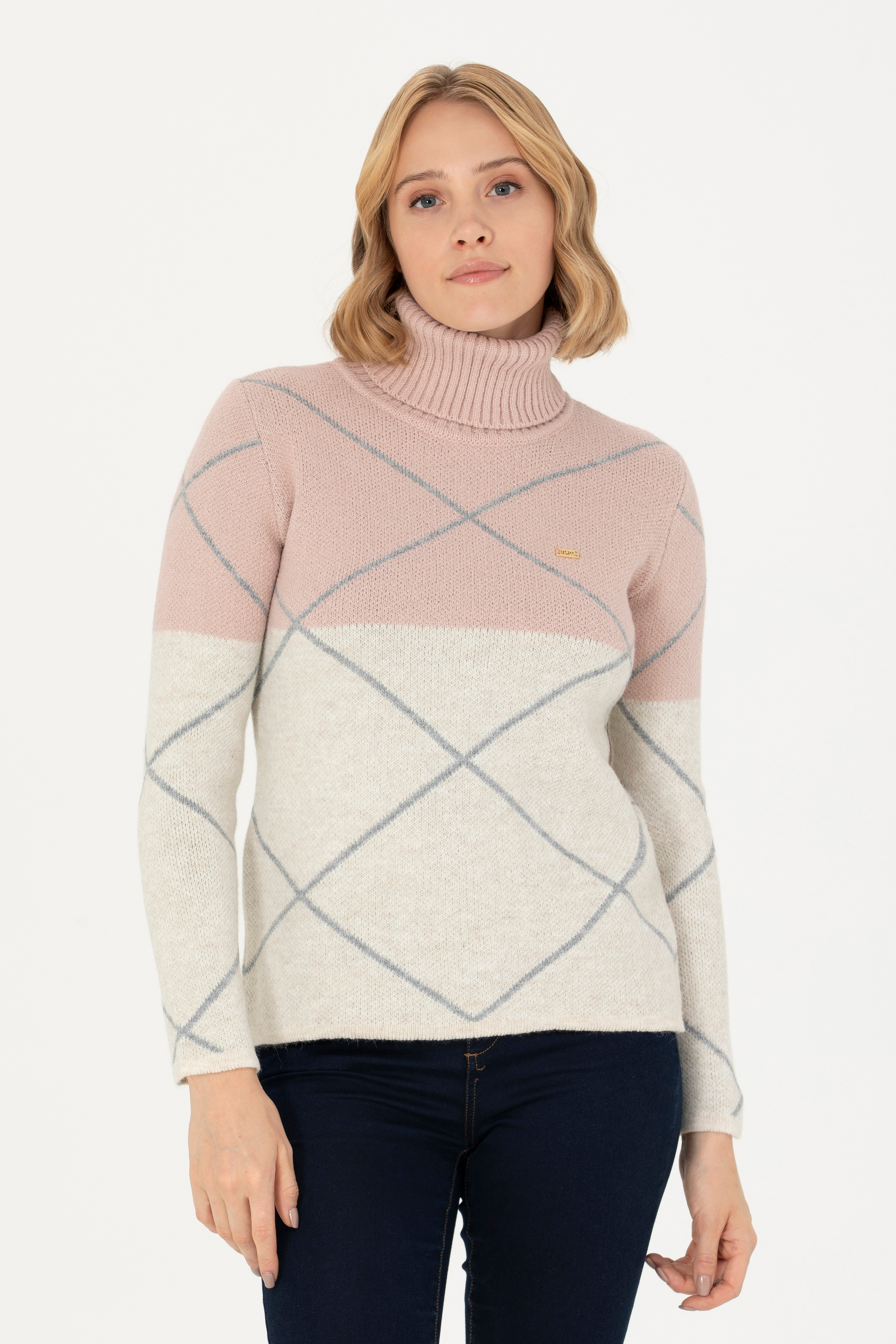 

Свитер женский U.S. POLO Assn. G082GL0TK0GESEN белый XS, G082GL0TK0GESEN