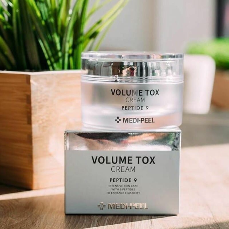 

Антивозрастной лифтинг-крем с пептидами Medi-Peel Peptide 9 Volume & Tension Tox Cream