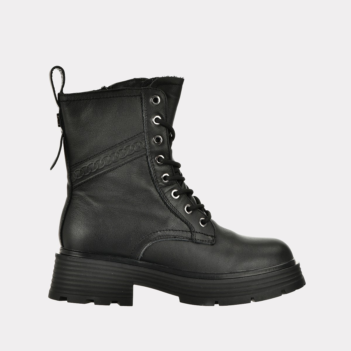 

Ботинки женские Versiya shop 22380M черные 38 RU, 22380M
