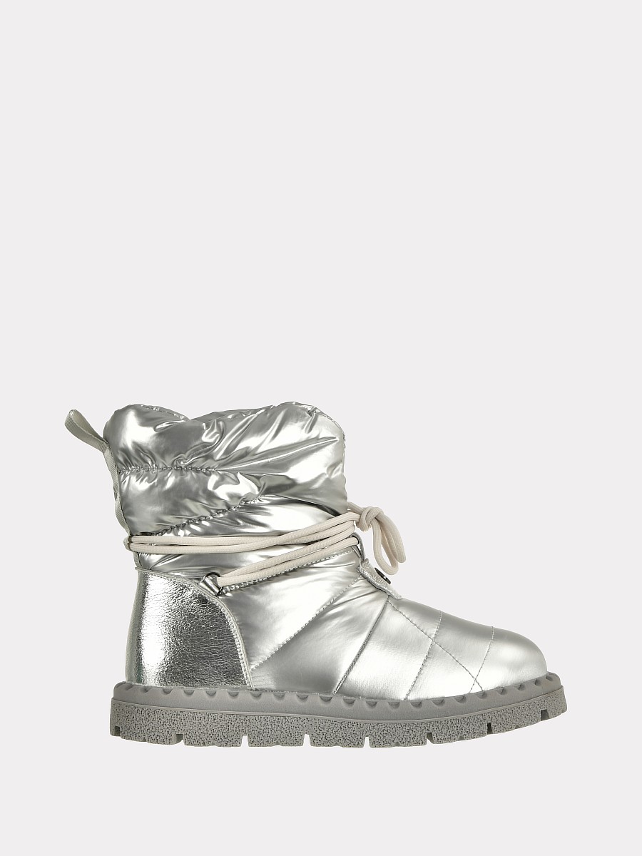 

Дутики женские Versiya shop 2070 серебристые 39 RU, 2070