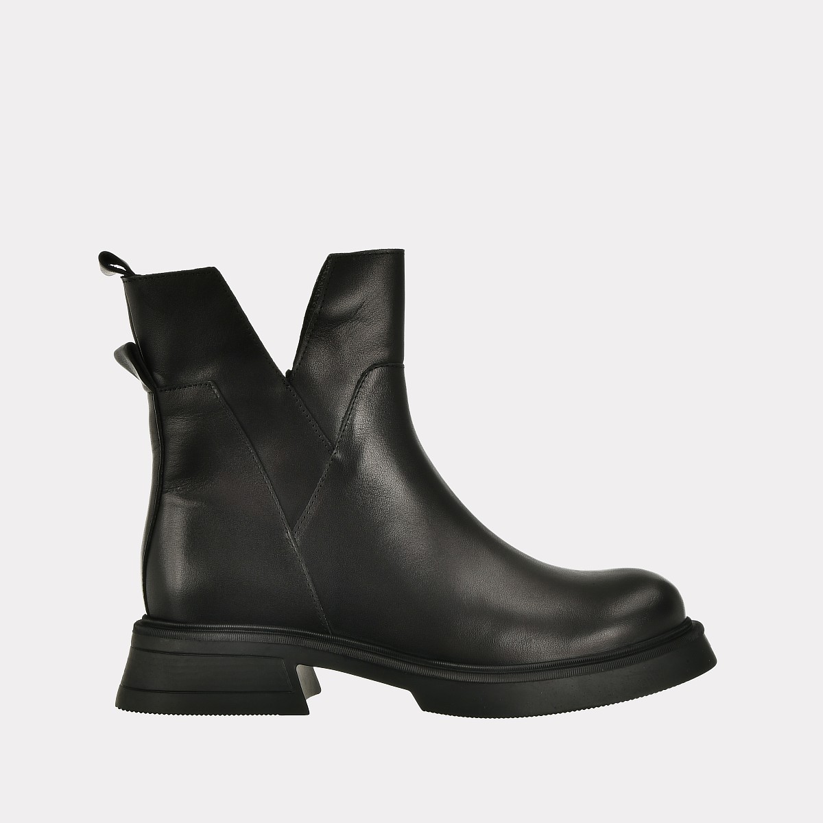 

Ботинки женские Versiya shop 153-1648 черные 39 RU, 153-1648
