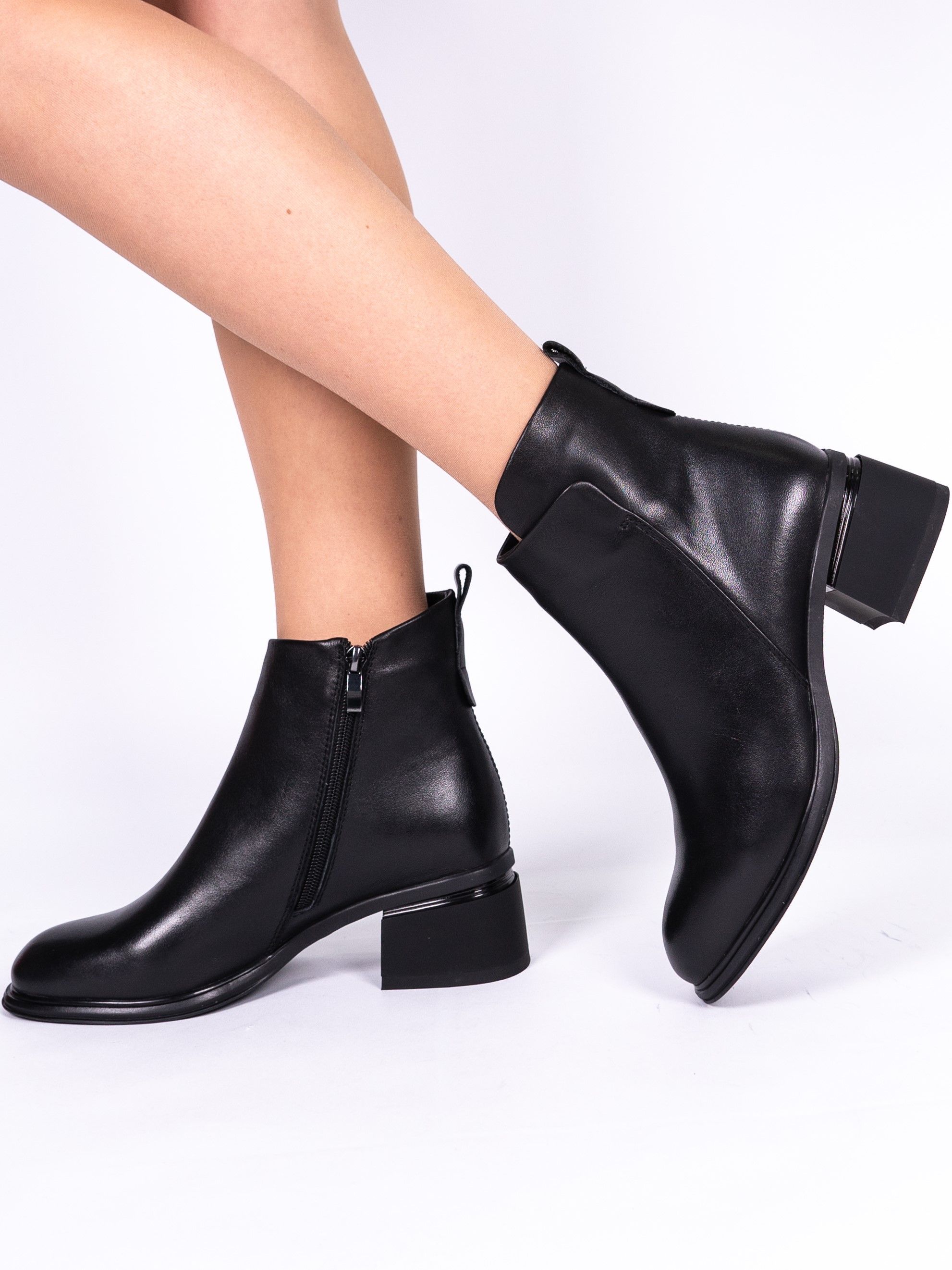 

Ботильоны женские 365 Shoes V224-Q561-1 черные 40 RU, Черный, V224-Q561-1