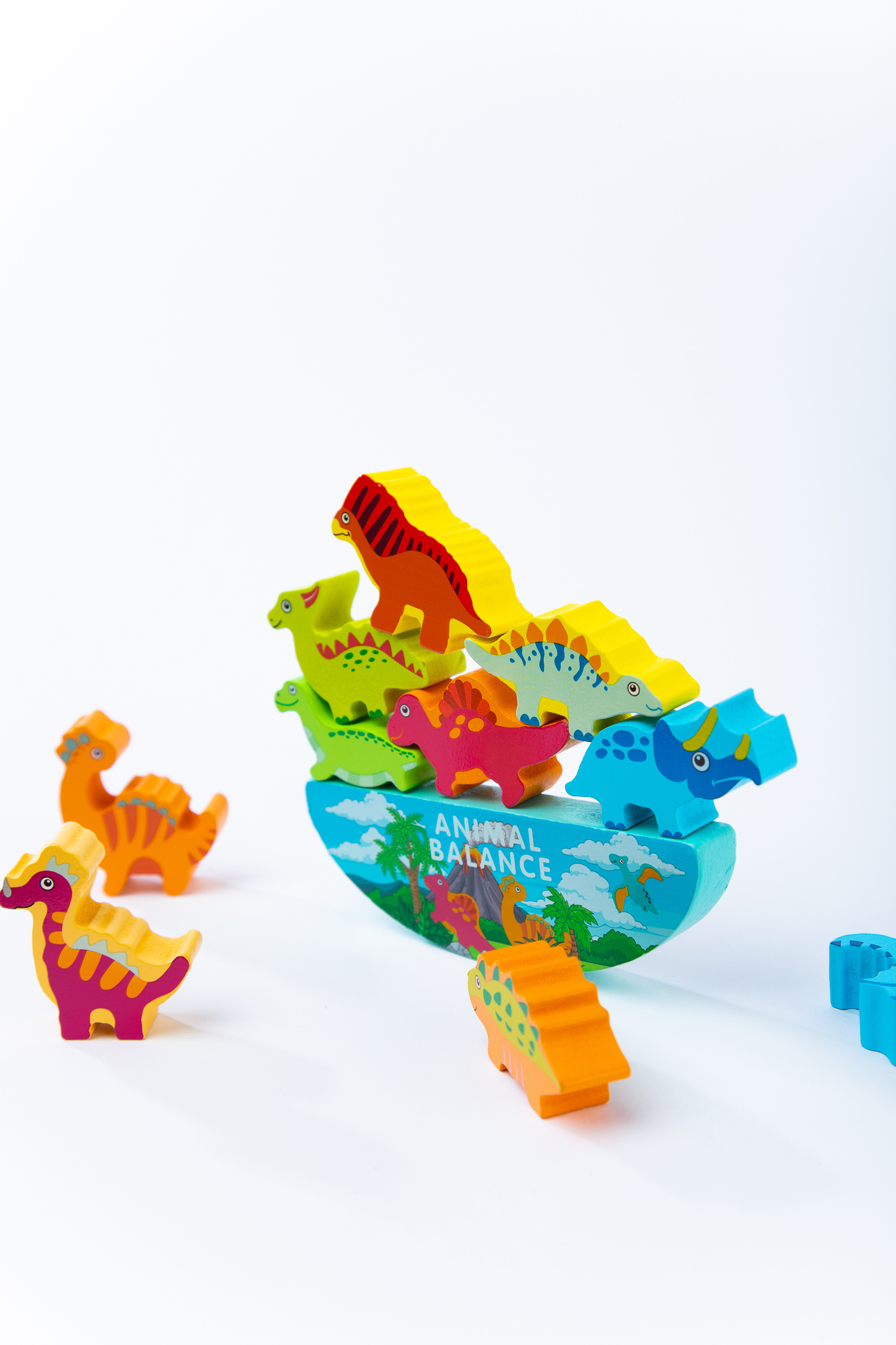 Развивающая игрушка SellWildWoman Мотессори Балансир с динозаврами, 3+
