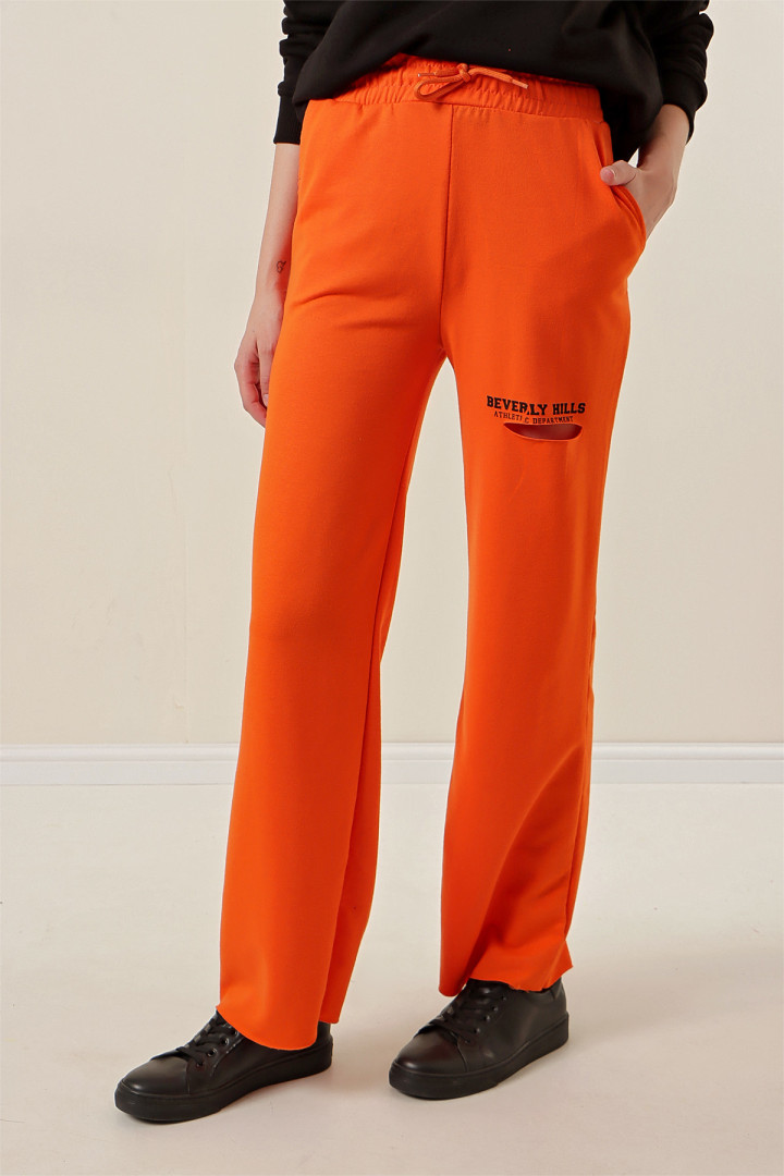 

Спортивные брюки женские GİENS Z-000007532_C50 оранжевые L (доставка из-за рубежа), Z-000007532_C50