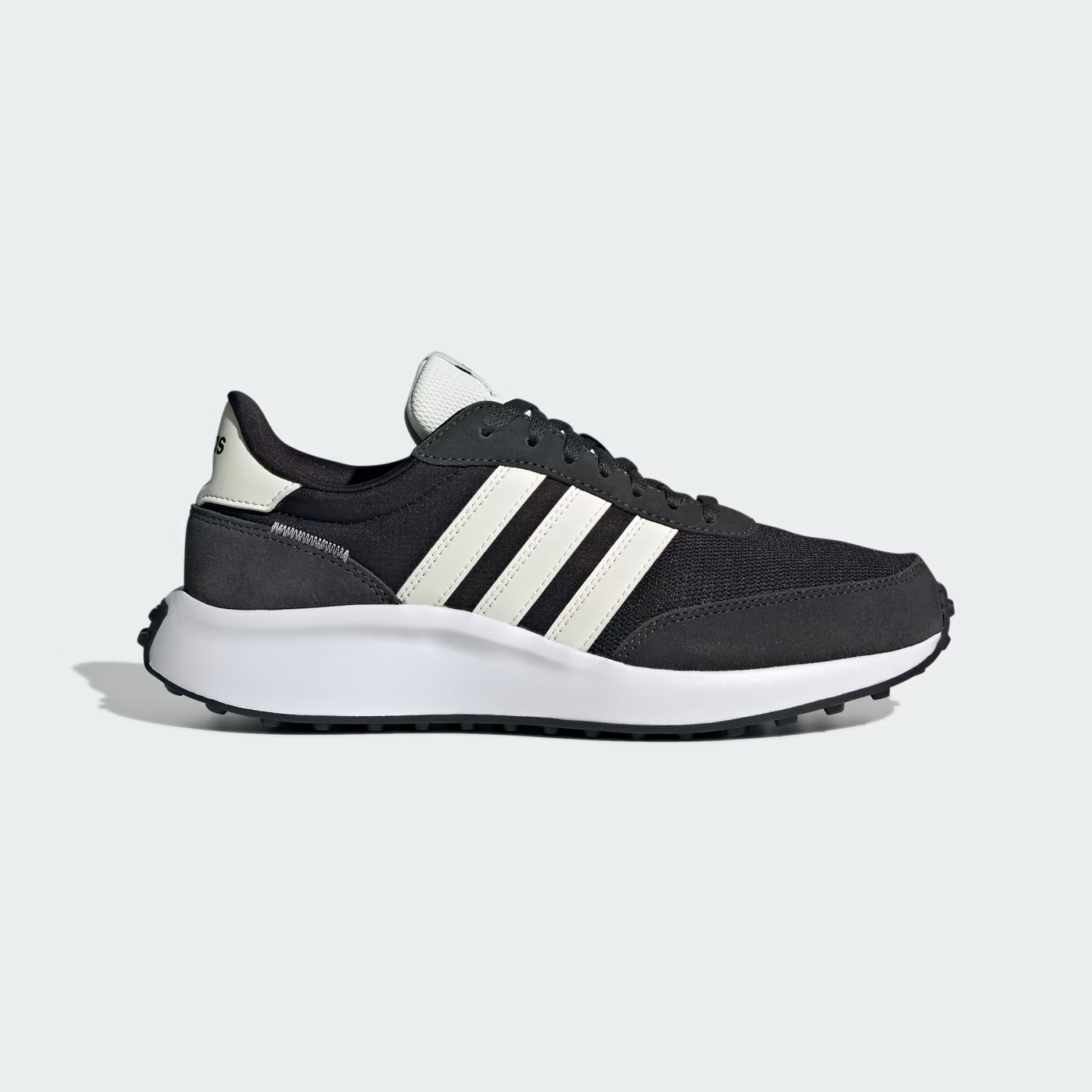

Кроссовки женские Adidas Run GW5609 черные 6 UK, Черный, GW5609