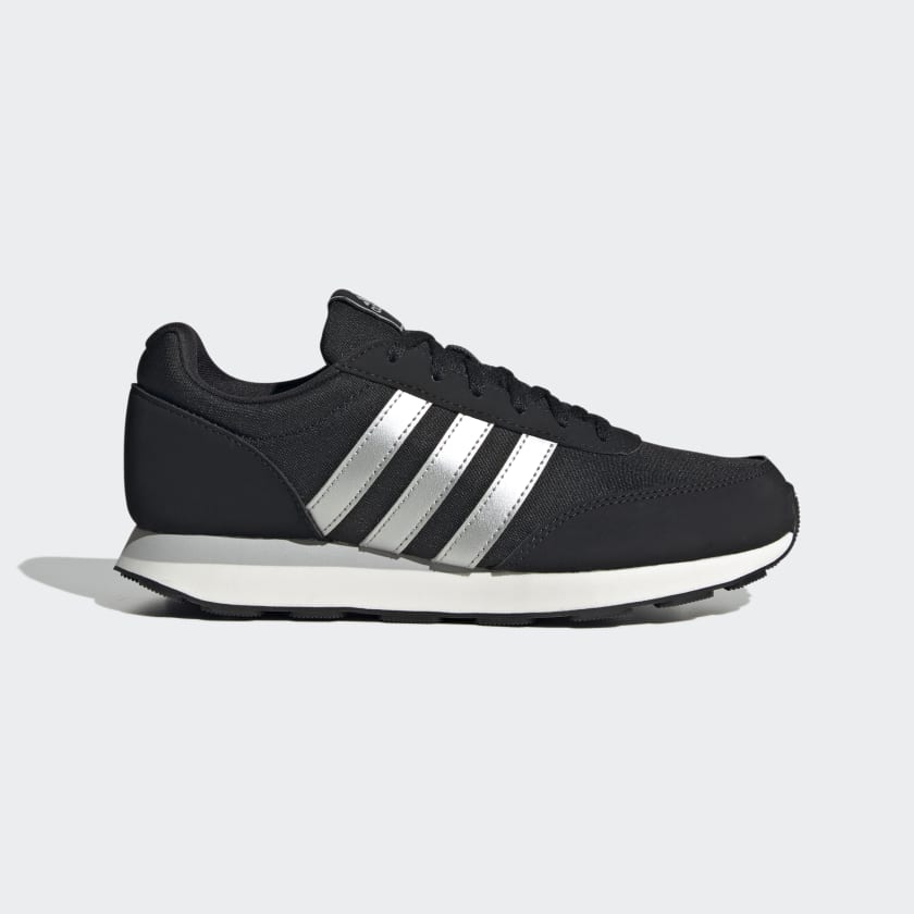 Спортивные кроссовки женские Adidas HP2249, черно-белые, 6,5 US