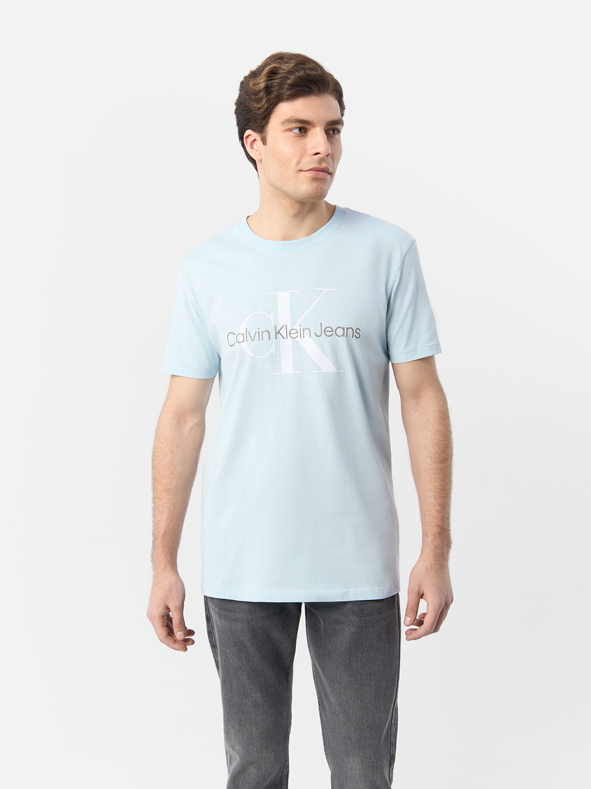 

Футболка мужская Calvin Klein Jeans J30J320806 голубая XL, Голубой, J30J320806