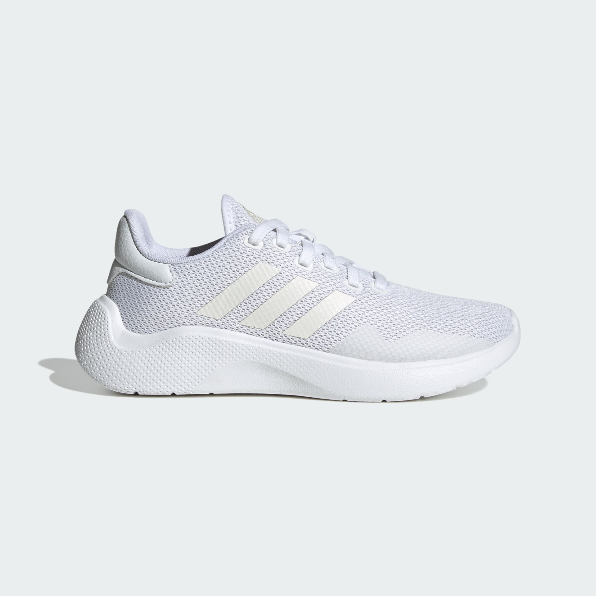 Кроссовки женские Adidas IF2772 белые 5 US