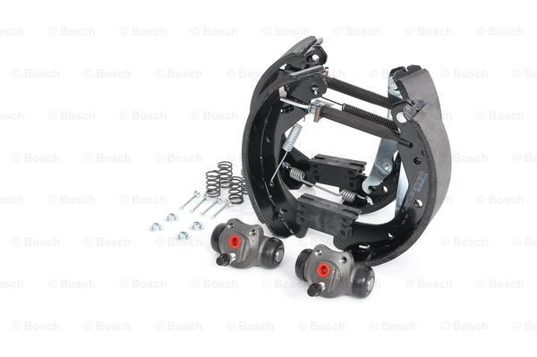 

Комплект тормозных колодок BOSCH 0 204 114 582