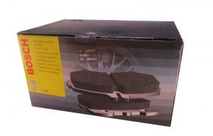 

BOSCH Колодки торм.зад. TOYOTA Land Cruiser J7 2,4/2,4TDI/3,0TDI 11/84-12/96 ,J9 3,4-24v/3