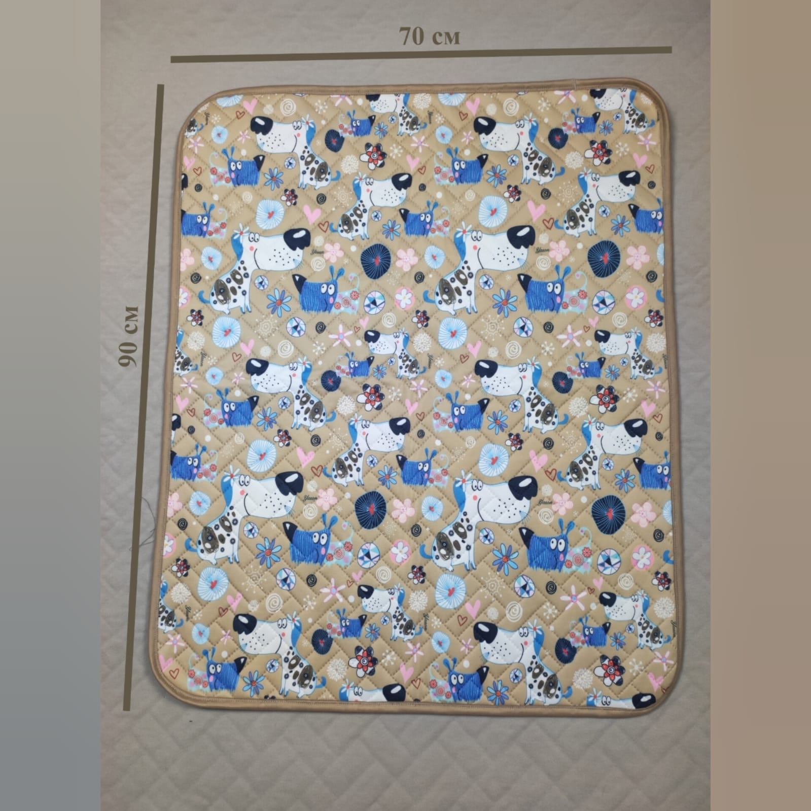 Пеленка для животных МамиРад Чумовые собаки, многоразовая, бежевая, трикотаж, 90x70 см