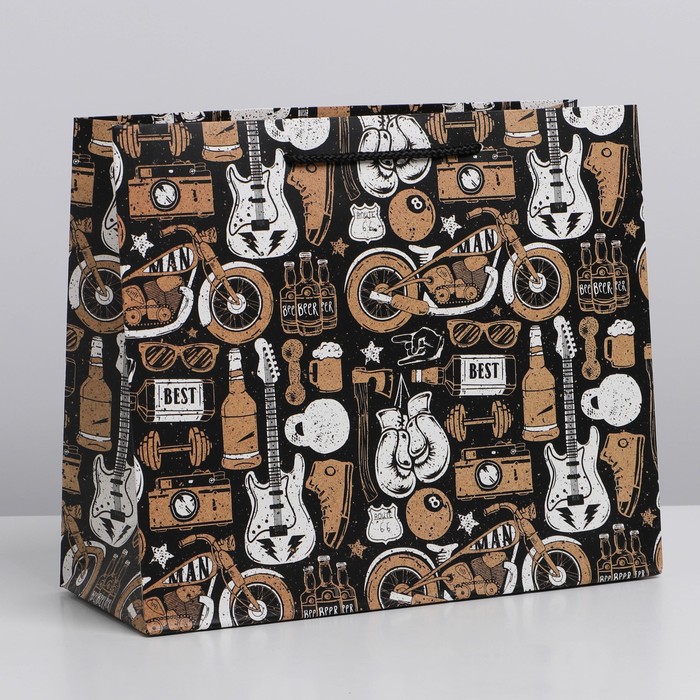 

Пакет ламинированный горизонтальный For the best man, ML 27 × 23 × 11,5 см, Коллекция упаковки "Брутальность"