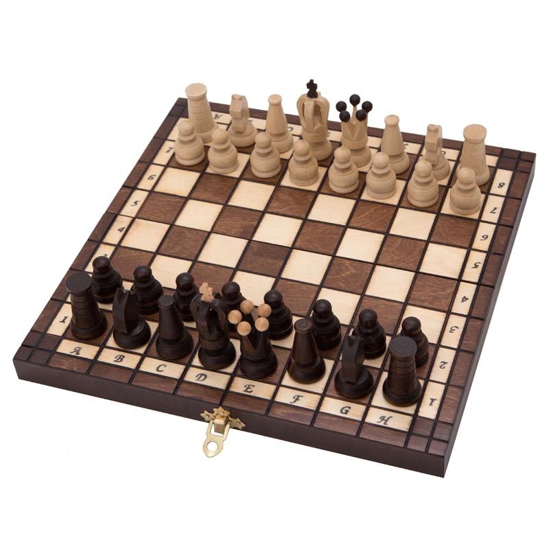 Шахматы Madon Королевские 44 шахматы madon большой замок малые