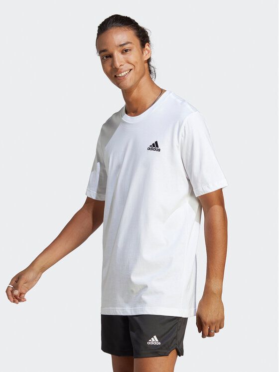 

Футболка мужская Adidas 0000302288328 белая XL (доставка из-за рубежа), Белый, 0000302288328