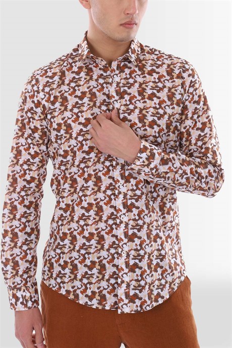 

Рубашка мужская VAGANZA 1551 коричневая 2XL (доставка из-за рубежа), Коричневый, 1551