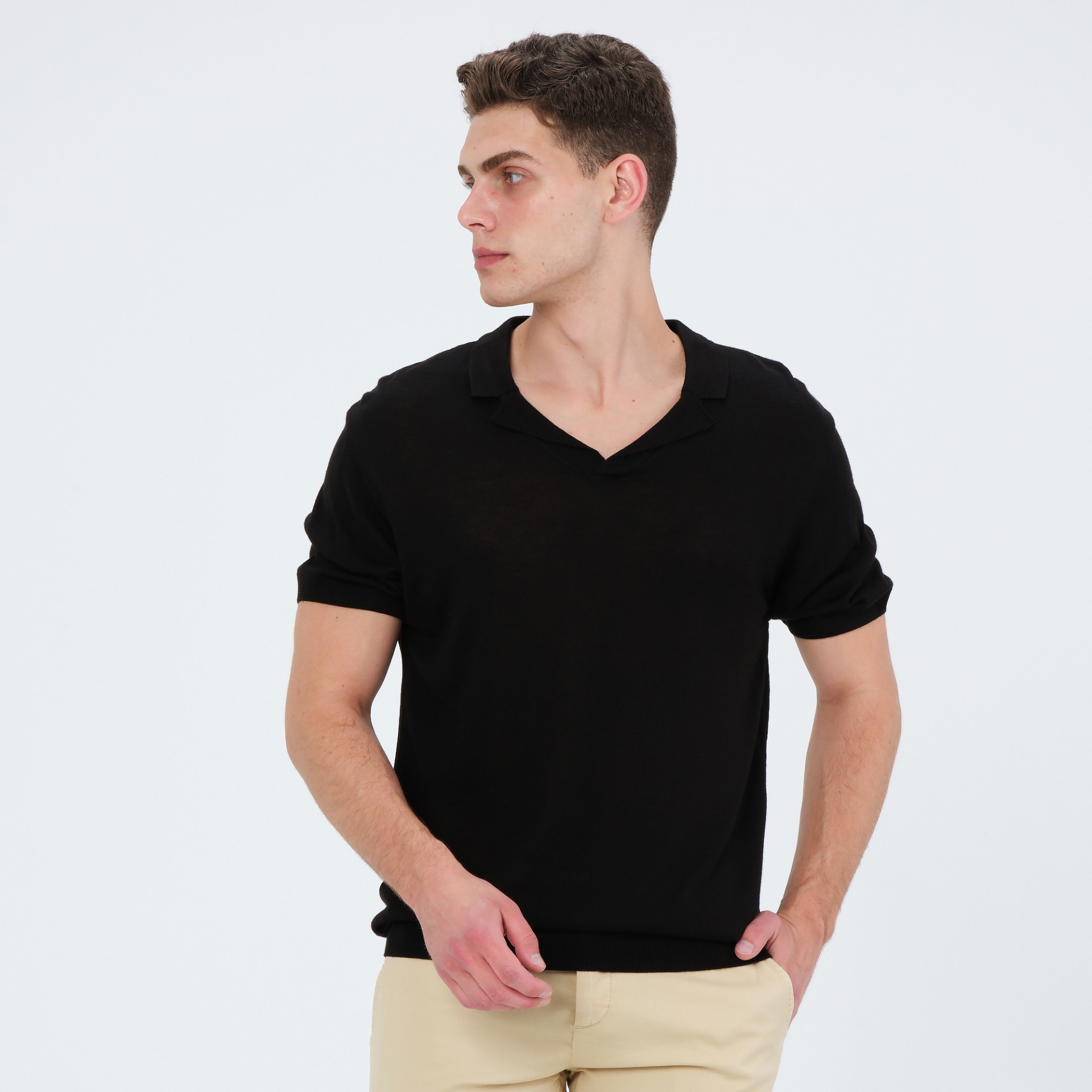 

Футболка мужская Tbasic 179 черная 2XL (доставка из-за рубежа), Черный, 179