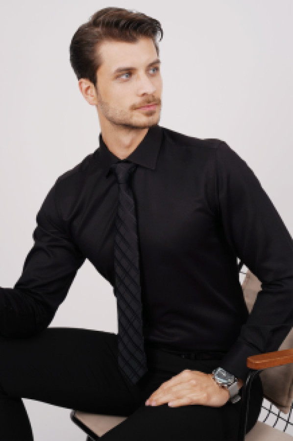

Рубашка мужская Etikmen 243 черная 2XL (доставка из-за рубежа), Черный, 243