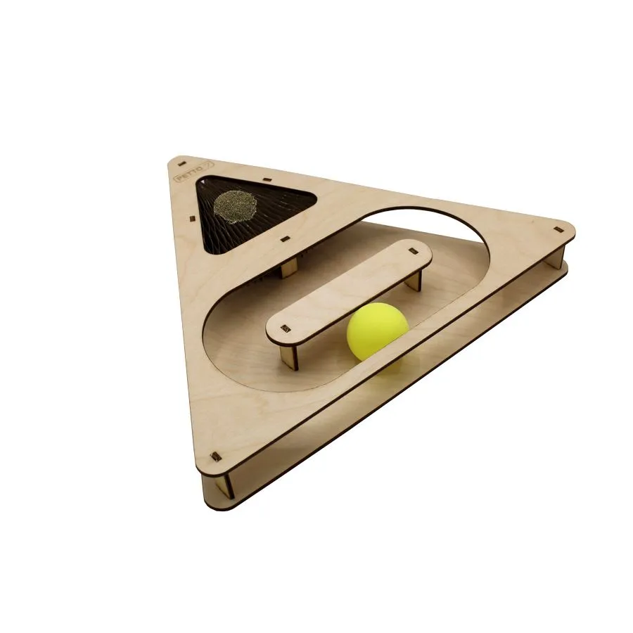 Игрушка для кошек GoSi игровой трек Треугольник Антарес с шариками и когтеточкой 32 см