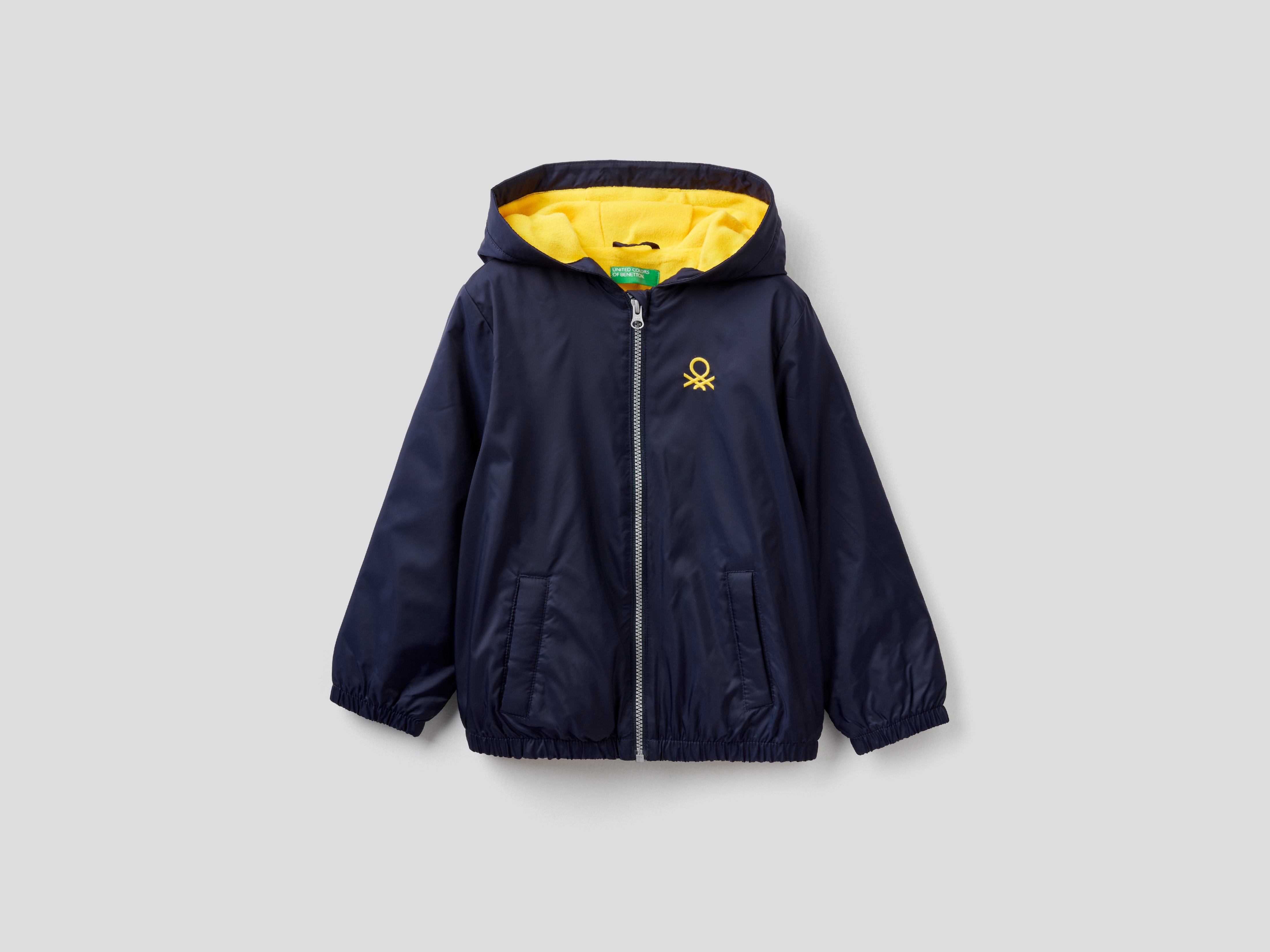

Ветровка для мальчиков Benetton цв. синий р.128, 21A_2BL553J70