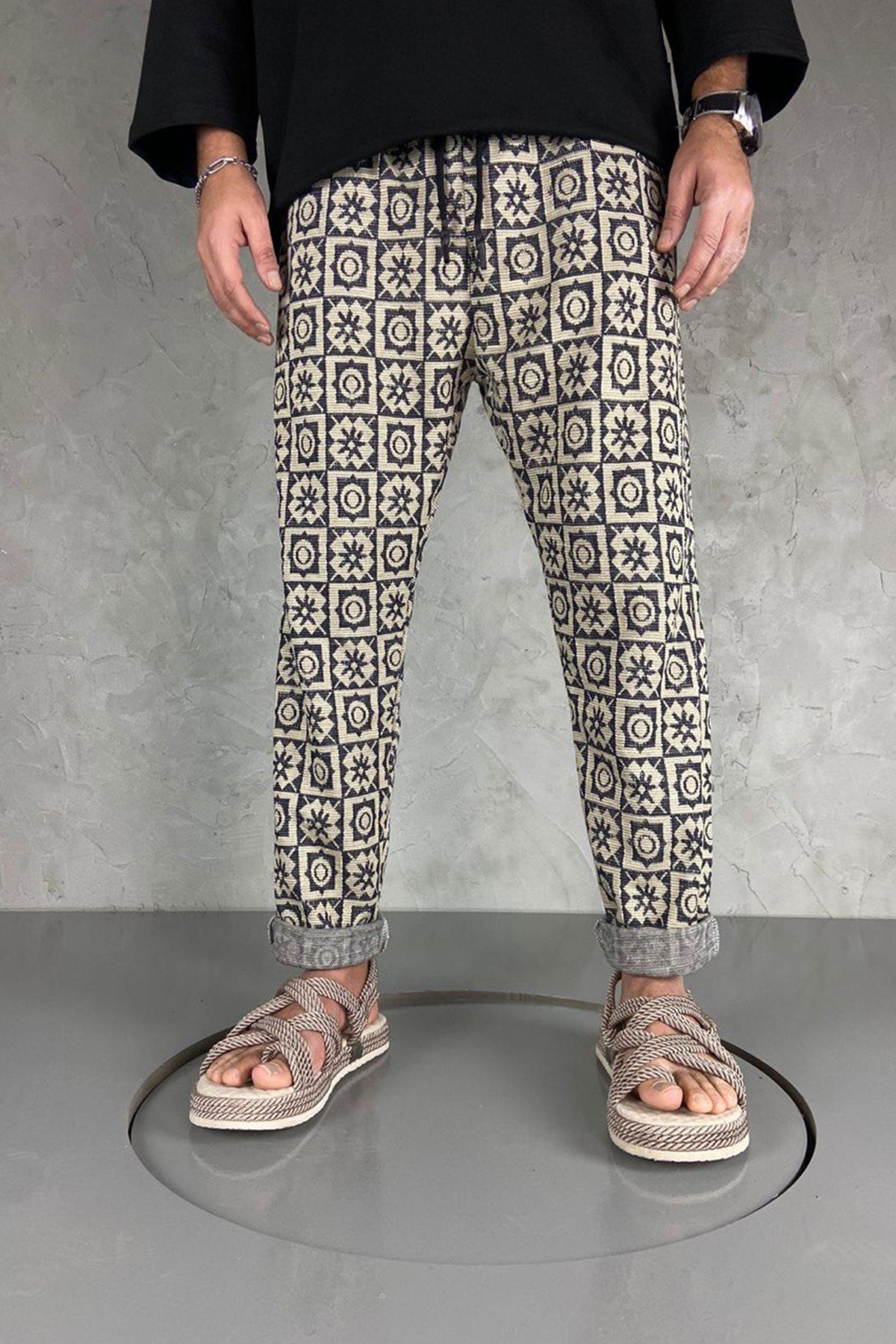 

Брюки мужские Xhan 3YXE5-46943 черные 2XL (доставка из-за рубежа), Черный, 3YXE5-46943