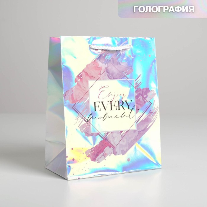 

Пакет подарочный Дарите Счастье голографический «Enjoy every moment» 18 х 23 х 10 см, Разноцветный, Коллекция упаковки "Послание"