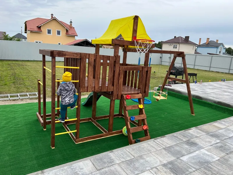 

Детская деревянная игровая площадка для улицы, дачи CustWood Junior J9, J9