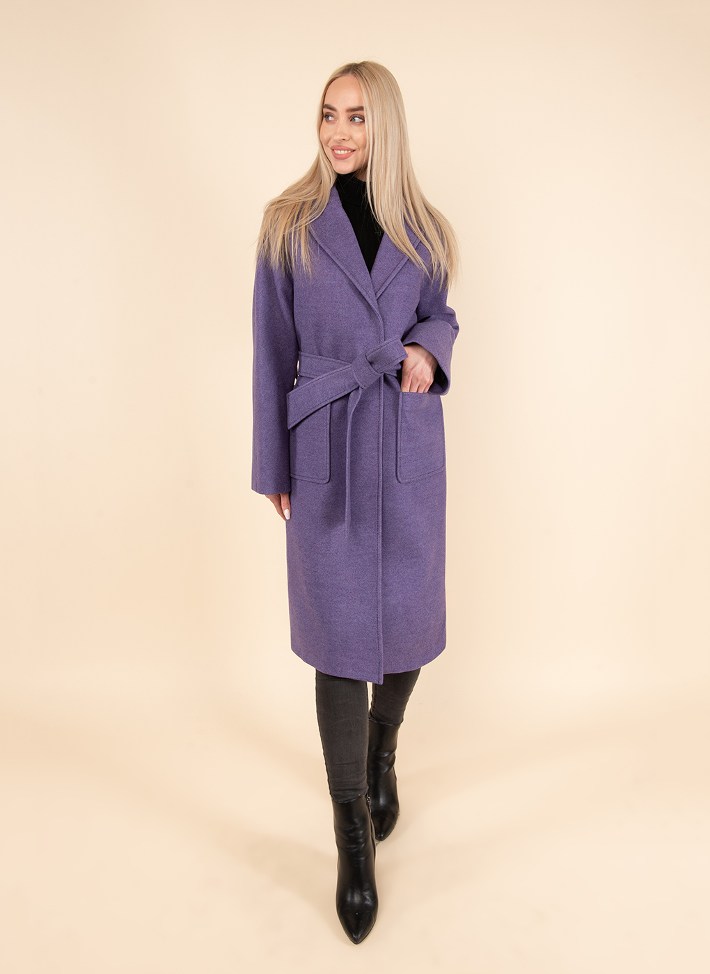 Пальто женское Каляев 52341 фиолетовое 46 RU